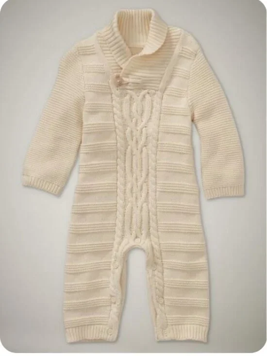 NWOT babyGAP Cream Cable Knit Sweater Romper Size 3-6 months
