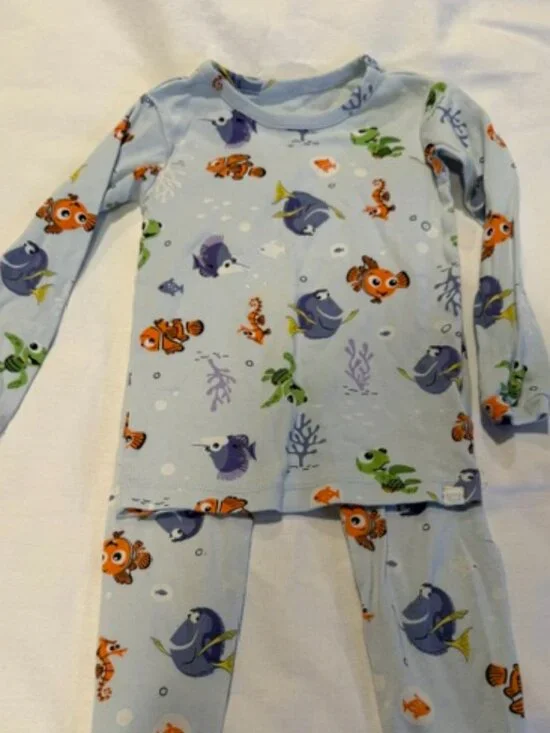 Baby Gap/Gap Kids Disney Nemo, Dory & Friends (3T) 2 Piece Long Sleeve Pajamas