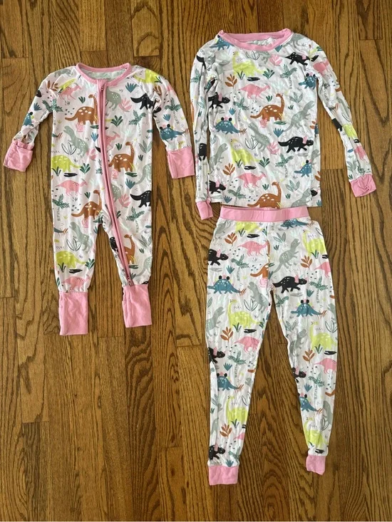 Jurassic Jungle sister set! 3-6 4T