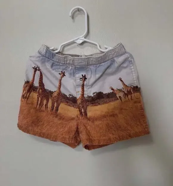 Gap Kids Giraffe Print Elastic Waist Shorts