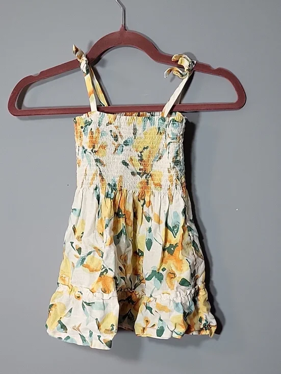 GAP Baby Size 4 Yr Toddler Natural Fabrics Yellow Floral Smocked Sundress Girls