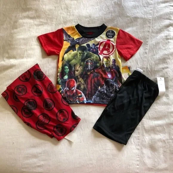 Marvel Avengers 3piece Pajama set size 4 NWT