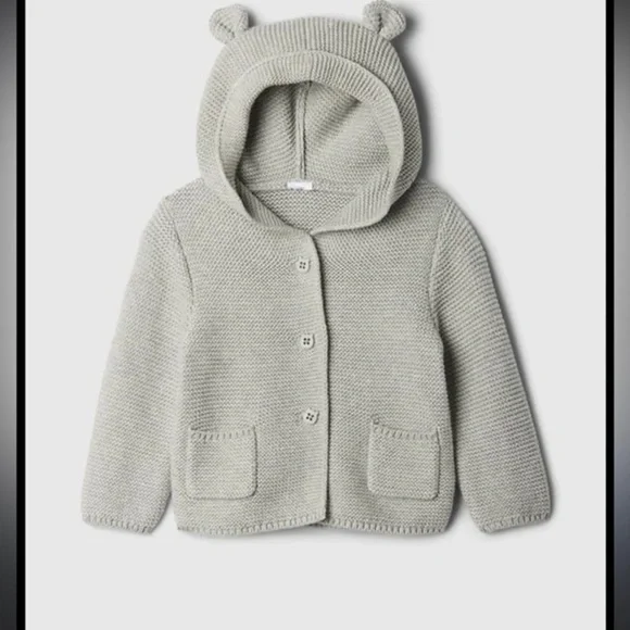 Gap baby brennan bear sweater
