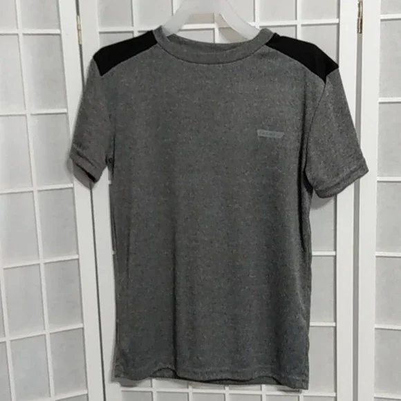 Hind Kids Boys Girls‎ Gray Athletic T Shirt Short Sleeve Size M 10 12 Polyester