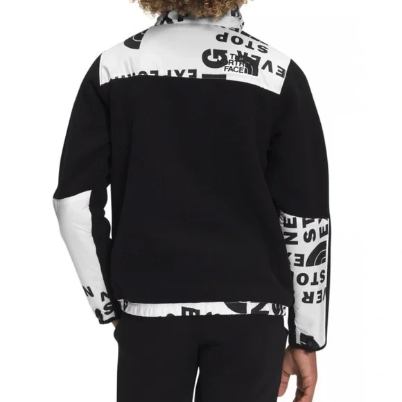 The North Face ‘95 Retro Youth Denali Print Jacket Size: XL (18/20)