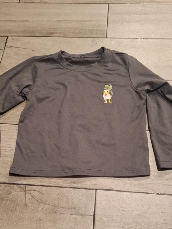 🍦Kids Long-Sleeve Minecraft Chicken Jockey Charcoal Graphic Tee