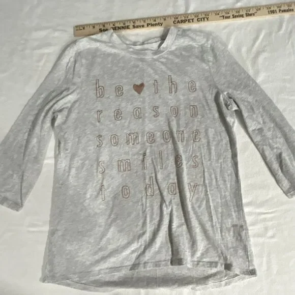 True Craft Girl’s XL Gray Knit 3/4 Sleeve Crew Neck Heart Graphic T-Shirt