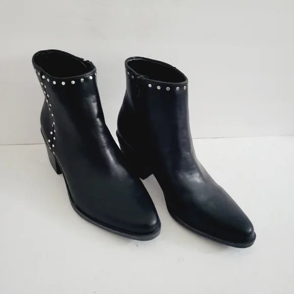 NEW BP Lance Women's Black Leather Block Heel Bootie Size 8.5