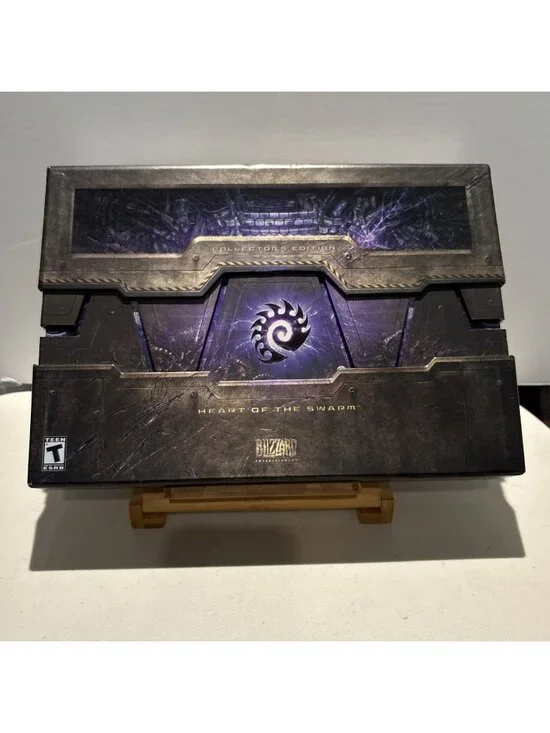 StarCraft II: Heart of the Swarm Collector's Edition (PC, 2013)