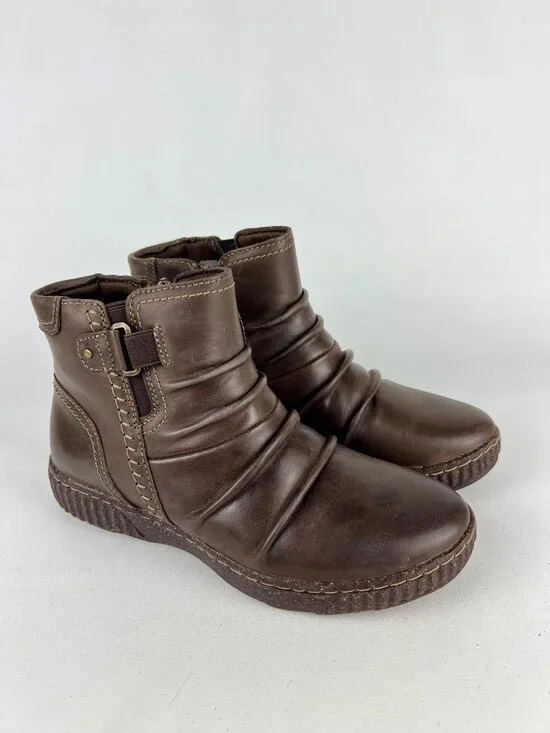 Clarks Womens Caroline Orchid Ruched Ankle Bootie Brown Leather Comfort size 6.5