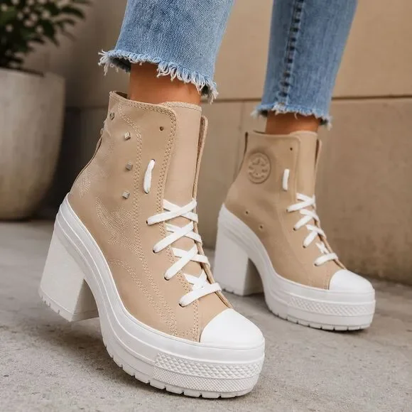 Converse Chuck Taylor All Star Boots Womens Size 8 Beige Platform Studded Heels