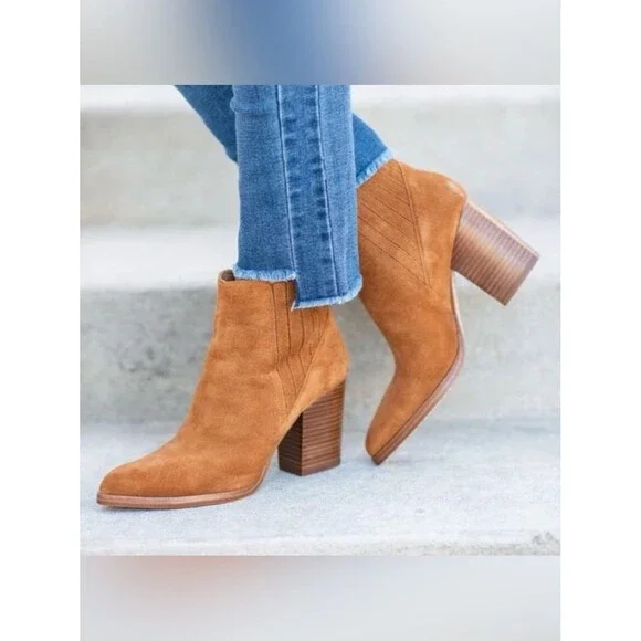 Marc Fisher Brown Suede Alva Chelsea Ankle Boots Block Heel Booties Western 8