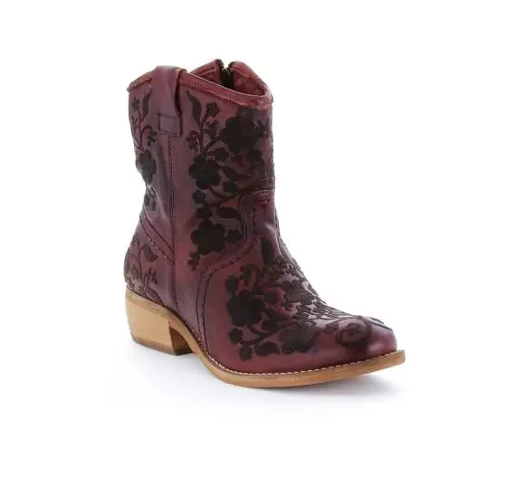 TAOS WOMEN'S PRIVILEGE WESTERN BOOT,SPICE RED,37 EU/6-6.5 M US