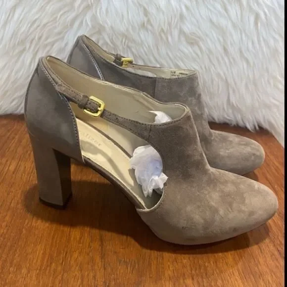 Naturalizer Neutral Gray Leather Pumps Booties