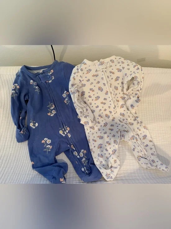 Carters newborn outfits