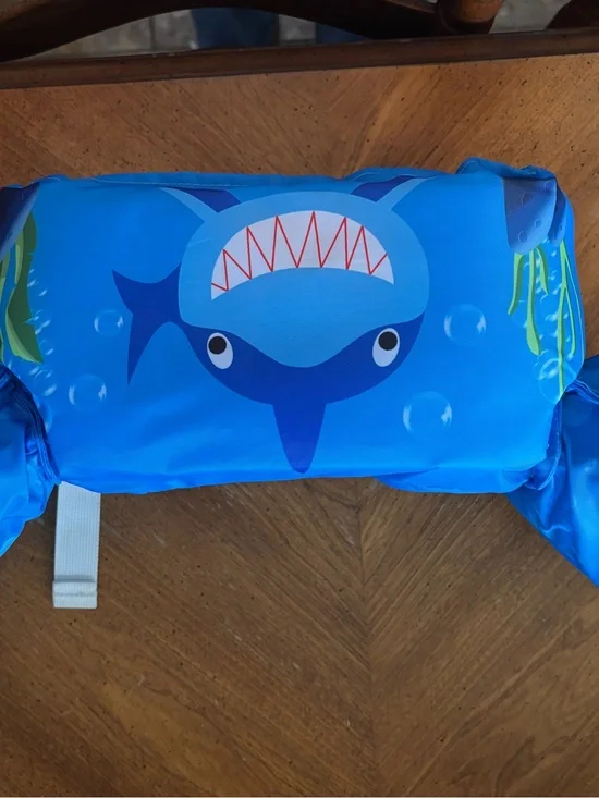 Source Unknown Blue Kids Swim Float Vest with Shark Graphic