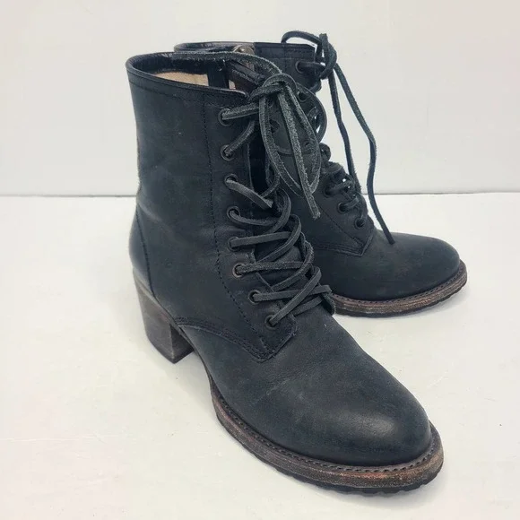 Freebird Cavalier Black Leather Blue Croc Embossed Booties Shoes Womens‎ 7