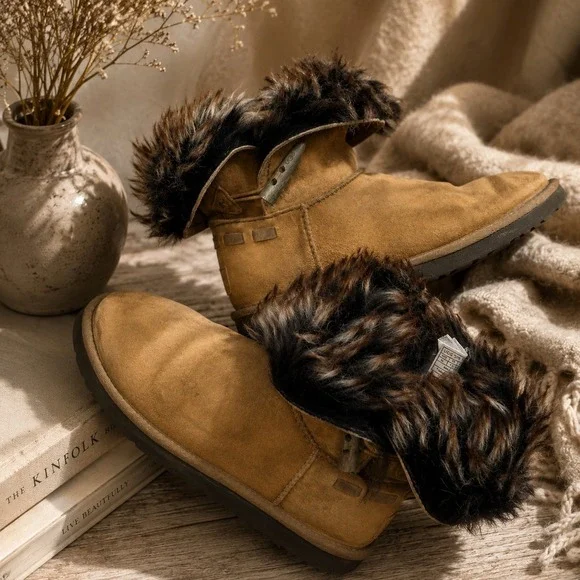 UGG Chestnut Suede Rabbit Fur Toggle Meadow Ankle Boots Boho‎ Apres 9