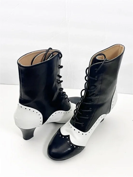 UNIQUE VINTAGE Black White Almond Toe Lace Up Booties Size 10 Victorian Preppy