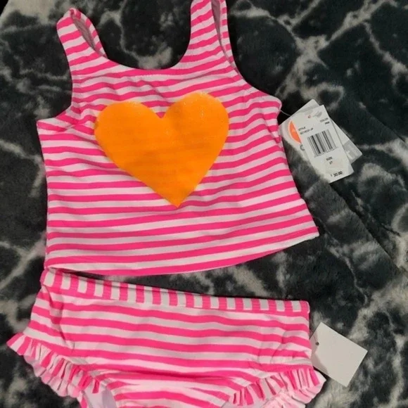 Infant NWT Carter’s 2pc swim suit