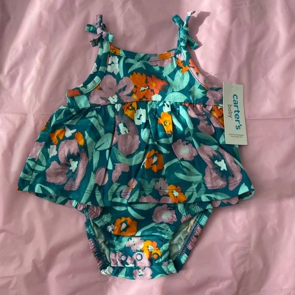Carter’s Baby Girl Floral Sunsuit Size 3M
