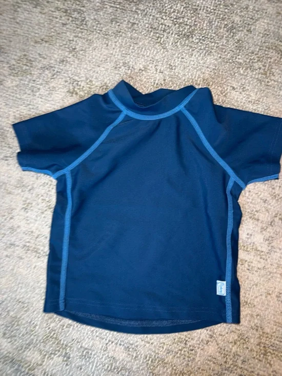 i play. Navy Blue Rash Guard with‎ Light Blue Trim
