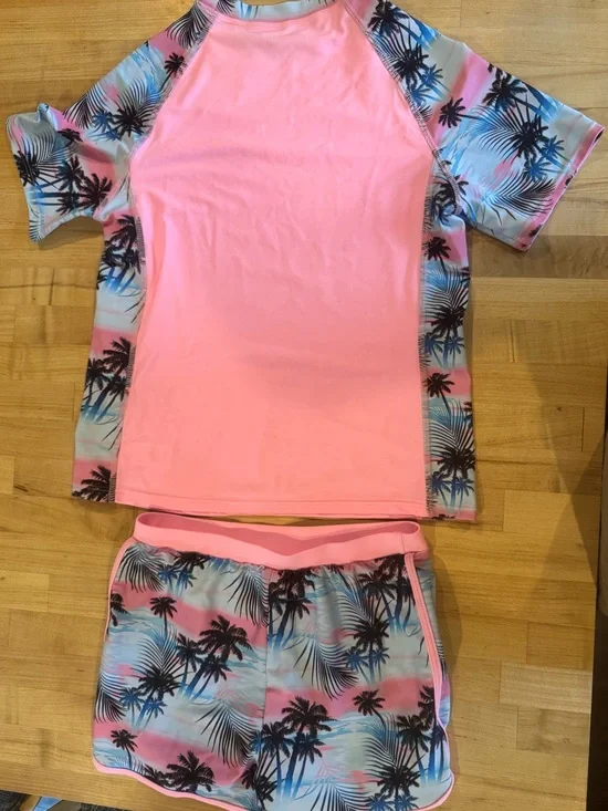 Girls' Coral Pink Palm-Print Rashguard Swim Set