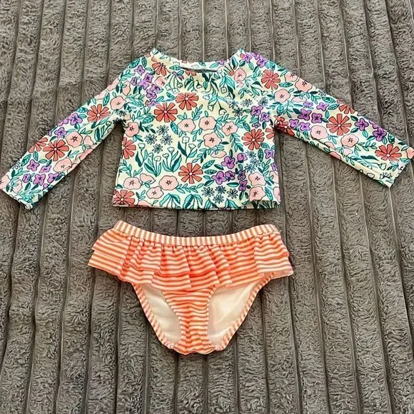 Cat & Jack 2 piece bathing suit