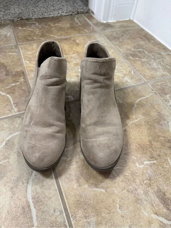Time and Tru Taupe Suede Ankle Booties