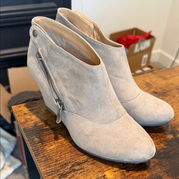 CL by Laundry Light Taupe Suede Ankle Booties