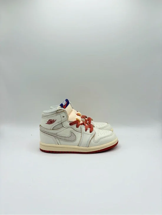 Nike Kids Cream and Red High-Top Sneakers