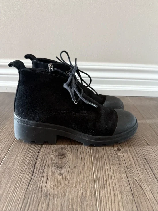 Eileen Fisher Reese Suede Waterproof Boots Size 7