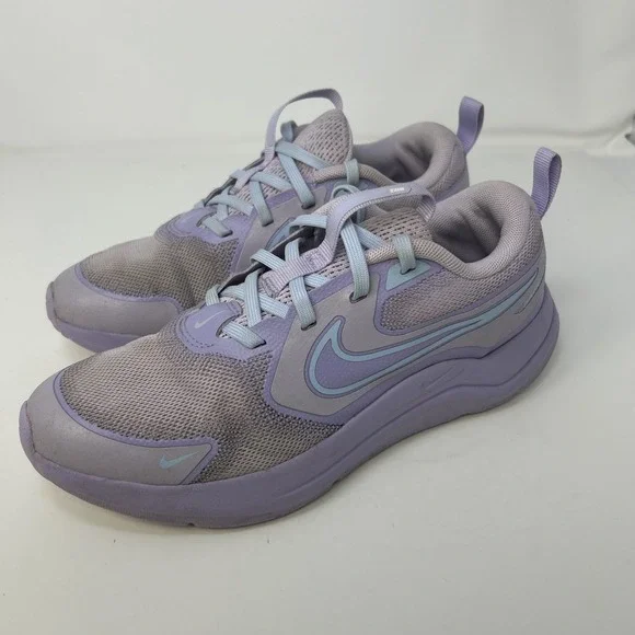 Nike Cosmic Runner‎ GS Shoes Youth Size 5Y Purple Running Sneakers IH4052-530