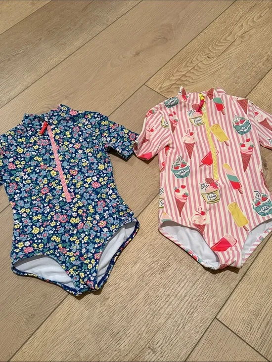 Mini Boden. Set of 2 swimsuits. Like new. Size 3/4Y.