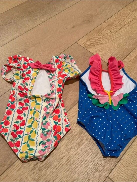 Mini Boden. Set of 2 swimsuits. Size 3/4Y. Like new.