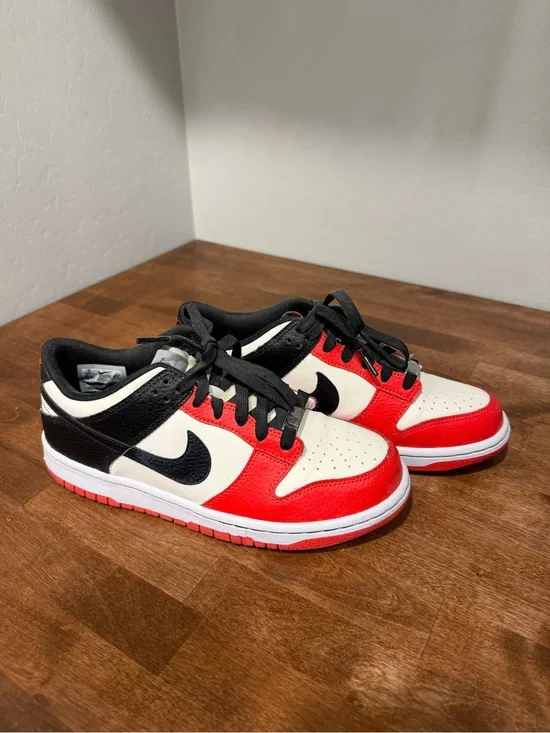 Nike Dunk Kids' Low-Top Sneakers in Red/Black/Cream (6.5 Y/ 8 W)