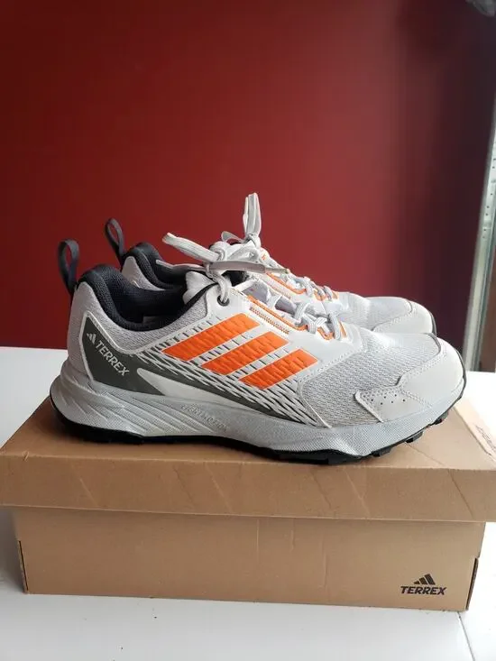 Adidas Terrex Tracefinder 2 Shoes Size 10 Womens Gray Trail Running Hiking JI428