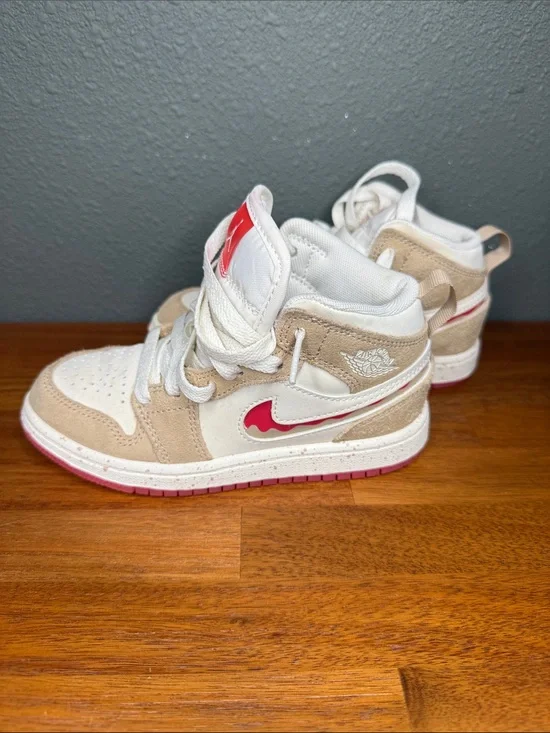 Nike Jordan 1 Mid-Top Sneakers in Beige, White & Pink