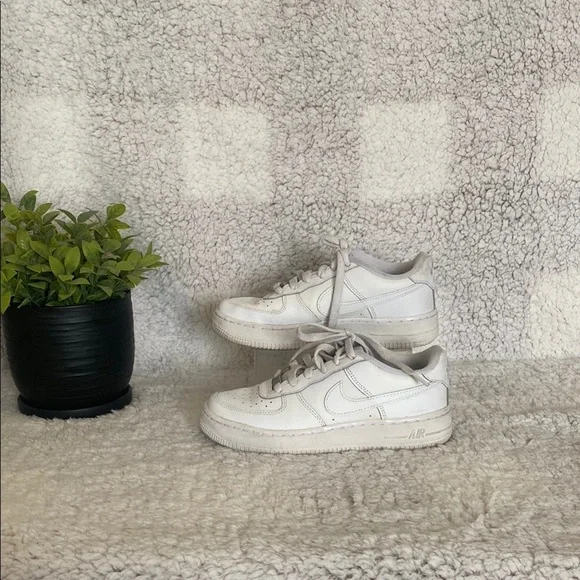 Nike Kids White Sneakers