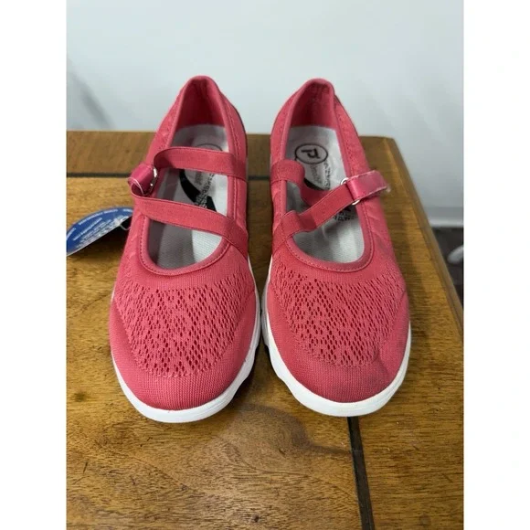 Propet Women's 7.5 Bright Pink TravelActiv Mary Jane Walking Shoes Sneakers