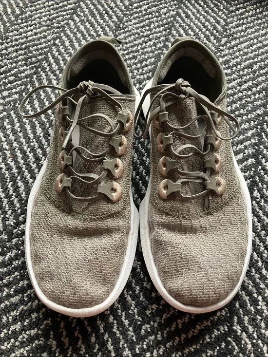 Allbirds women’s Lightweight Knit Casual Sneakers - Olive