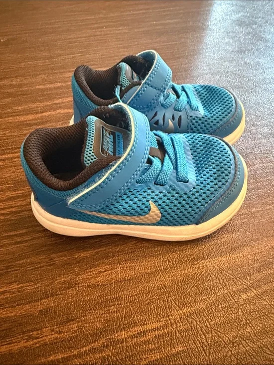 Nike Youth Blue Mesh Sneakers with White Swoosh