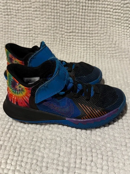 Nike Kids Black and Blue Sneakers with Multicolor Tie-Dye Heel