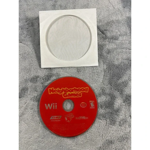 Neighborhood Games Nintendo Wii Game Disc Only THQ 2008 RVL-RNGE-USA