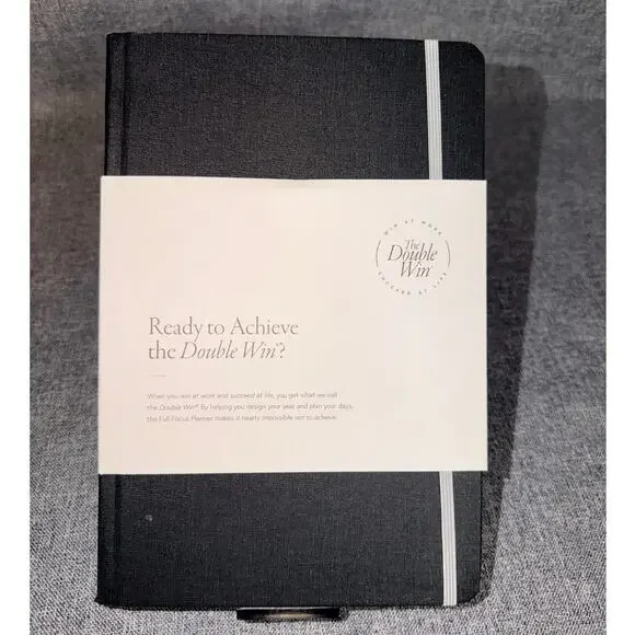 Full Focus Gray Linen Planner by Michael Hyatt - Ready to Achieve the Double Win