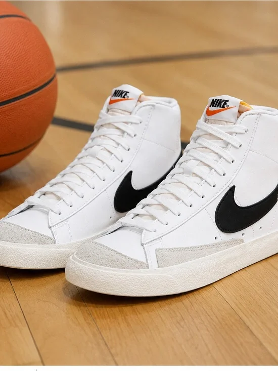 Nike Blazer Mid ’77 High Top Sneakers Kids 4Y White Black