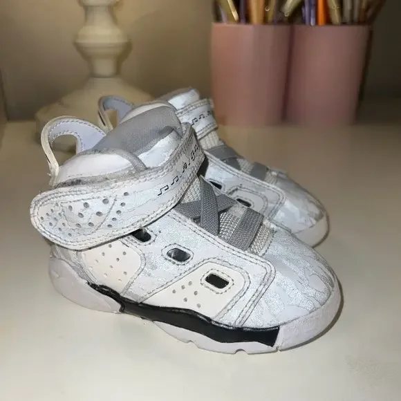 Nike Air Jordans Baby Toddler Size 5C 428820-004 White Gray‎ Black Rare!