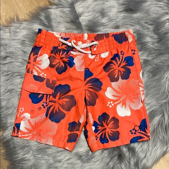 🛍️5️⃣ / 💲2️⃣5️⃣🛍️ - Vibrant Floral Swim Shorts