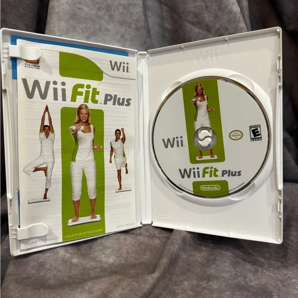 Wii Fit Plus for Nintendo Wii (Video‎ Game Only)