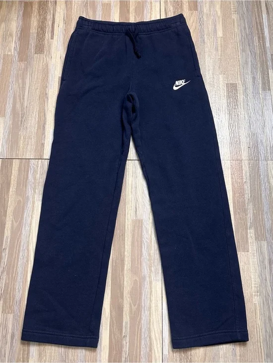 Nike Kids Navy Blue Sweatpants with White Embroidered Logo Youth Large